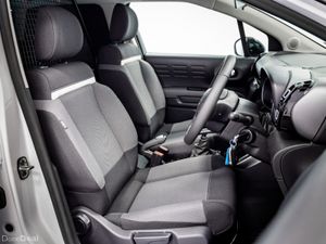 Citroen C3 Aircross *Commercial* Plus 1.5d 100BHP - Image 3