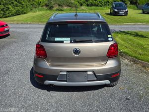 2017 polo cross highline 1.2 automatic - Image 4