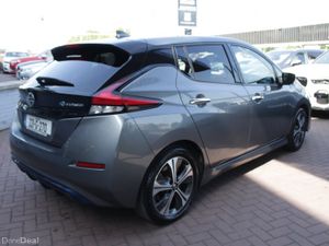 2022 NISSAN LEAF SV PREMIUM 40 KWH - Image 4