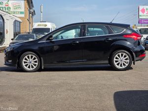 Ford Focus  1.5 TDCi Titanium - Image 3