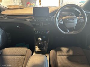 Ford Focus 1.0T EcoBoost Hybrid 125PS ST-Line - Image 4