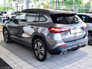 Mercedes-Benz GLA 180d Progressive Night Pack Auto - Image 3