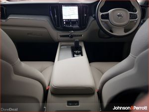 Volvo XC60 T6 350bhp AWD PHEV Core - Image 2