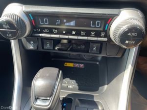 Toyota RAV4 Sol Edition - 2.5 Hybrid - AUTO - Full - Image 4