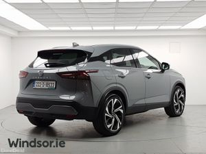 Nissan Qashqai 1.3 PET MILD HYBRID SVE CVT - Image 3