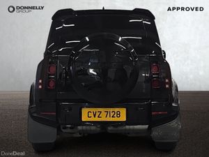 Land Rover Defender Diesel Estate X-Dynamic HSE - Image 4