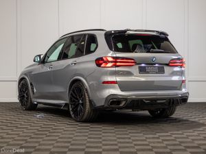 2025 BMW X5 X-Drive 50e M-Sport - Image 4