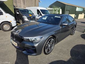 BMW 7-Series 2017 740e Sunroof - Image 3