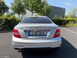 Mercedes-Benz C-Class 2.1 CDI SPORT  AUTO  AMG LIN - Image 4