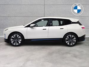 BMW iX xDrive40 Sport - Image 4