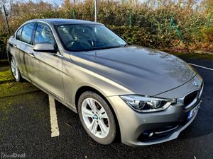 2016 BMW 318i SPORT LOW TAX - Image 4