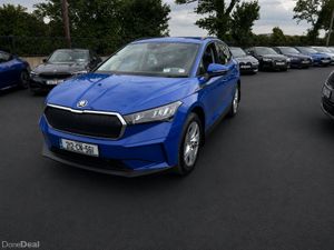 212 Skoda Enyaq A IV 60 ONE OWNER AS NEW - Image 3