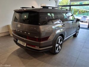 Hyundai Santa Fe PHEV PREMIUM 4 WHEEL DRIVE - Image 2