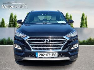 Hyundai Tucson 2WD Executive Plus - Image 4