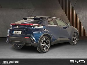 Toyota C-HR 1.8 Hybrid Sol - Image 4