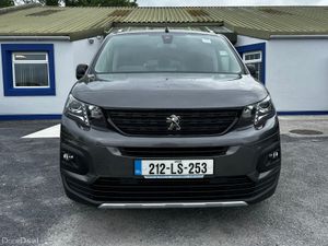 Wheelchair Taxi Rifter GT-Line - Image 2