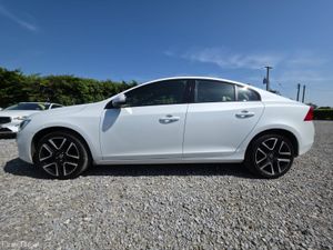 2016 Volvo S60 D4 Dynamic Edition Automatic - Image 2