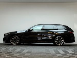 BMW 5-Series 530E M SPORT TOURING - Image 4
