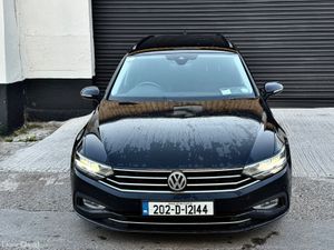 Volkswagen Passat 2020 - Image 3
