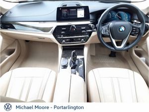 BMW 5-Series 523D AUTO - Image 2