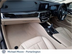 BMW 5-Series 523D AUTO - Image 4