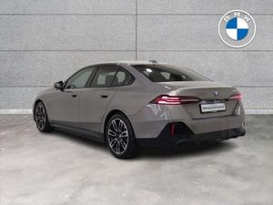 BMW 5-Series 530e M Sport Saloon - Image 2