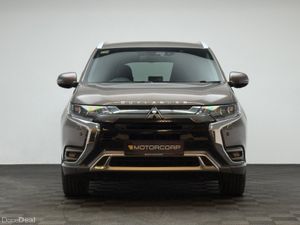Mitsubishi Outlander INSTYLE 2.4 PHEV AUTO - Image 2