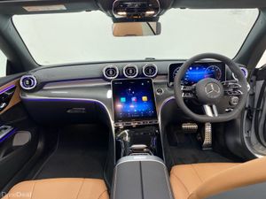 Mercedes-Benz CLE CLE 220 D CABRIOLET AMG LINE - Image 4