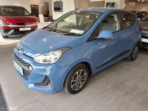 Hyundai i10 DELUXE ** ONLY 16K KMS ** - Image 3