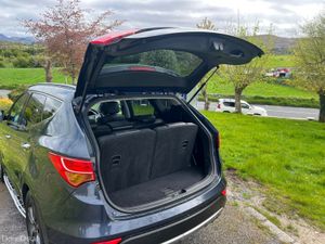 Hyundai Santa Fe 2014 7 seater - Image 4