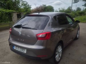 SEAT Ibiza 2015 1.2 petrol manual - Image 2