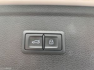 Audi Q5 2021 Quattro S Line - Image 4