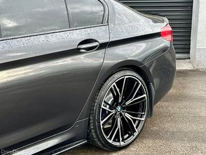2018 BMW 520D MSPORT AUTO MPERFORMANCE - Image 3