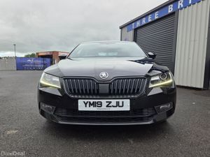 2019 Skoda Superb Sportline plus DSG - Image 3