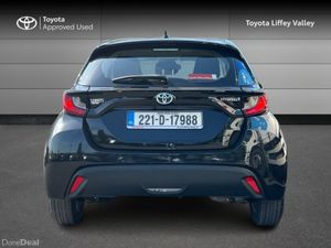 Toyota Yaris YARIS HYBRID LUNA - Image 4
