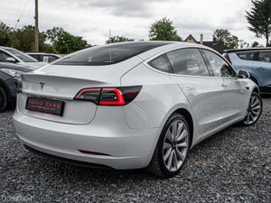 2020 Tesla Model 3/SOH 90%/38k kms/1yr warranty - Image 3