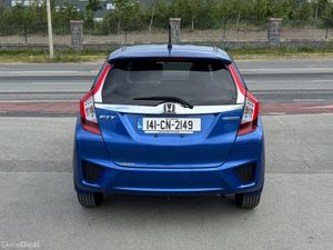 2014 Honda Fit (Jazz) 1.5 Hybrid Automatic - Image 4