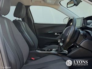 Peugeot 2008 1.2 Puretech 100bhp Allure - Image 3
