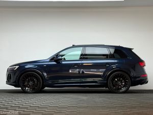 Audi Q7 S LINE 55 TFSI E QUATTRO *PAN ROOF* - Image 4