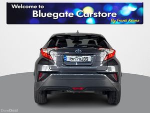 Toyota C-HR HYBRID SPORT 4DR AUTO**MULTIFUNCTIONAL - Image 3