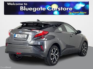 Toyota C-HR HYBRID SPORT 4DR AUTO**MULTIFUNCTIONAL - Image 4
