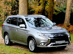 2.4 PLUG IN HYBRID GX4 * HI SPEC * - Image 2