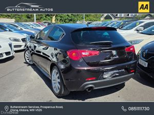 Alfa Romeo Giulietta 1.4 AUTO COMPETIZIONE ONLY 39 - Image 4