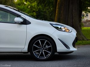 2020 Toyota Aqua 1.5 Petrol Hybrid Automatic S Pck - Image 3
