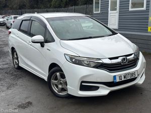 Honda Shuttle 1.5L Petrol-Hybrid Estate Automatic - Image 3