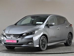 Nissan Leaf EV TEKNA 40KWH **FULL LEATHER**360 PAN - Image 3