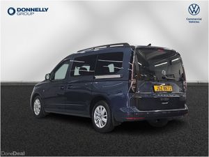 Volkswagen Caddy Maxi Diesel Estate Life - Image 4