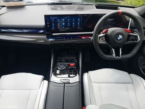 BMW M5 Touring - Image 4