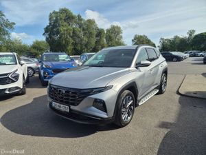 Hyundai Tucson Executive Plus 5DR - Image 3
