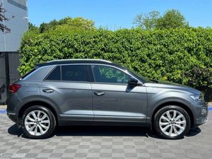 Volkswagen T-Roc SPORT 2.0 TDI AUTO // VERY LOW MI - Image 2